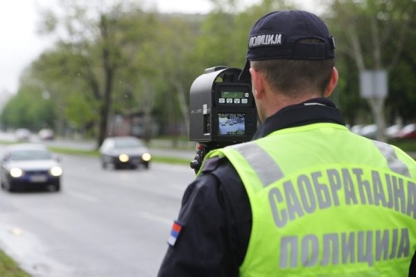 Policija pojačala nadzor nad vozačima motocikala, mopeda i bicikala