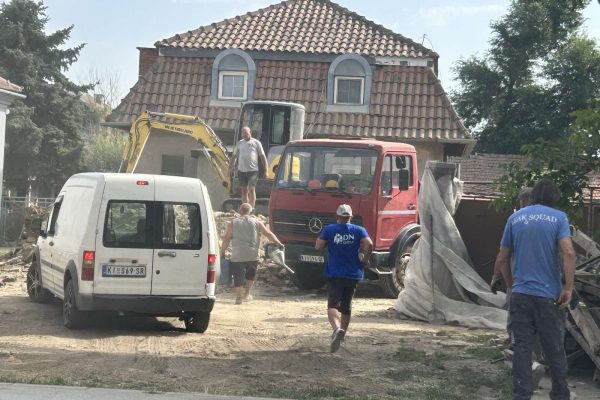 Potrebni donori kože za Kikinđane stradale u eksploziji kuće!
