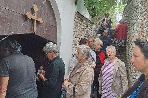 Bunar zdravlja prepun za Ognjenu Mariju na Vodicama